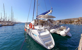 Lagoon 380 S2 - 4 + 2 cab.