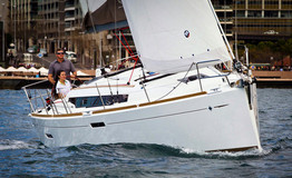 Sun Odyssey 389