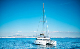 Lagoon 42 - 4 + 2 cab.