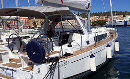 Oceanis 38