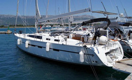 Bavaria Cruiser 56 - 5 + 1 cab.