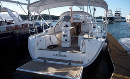 Bavaria Cruiser 33