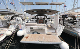 Dufour 56 Exclusive - 5 + 1 cab.