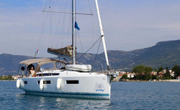 Sun Odyssey 440