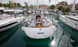 Bavaria Cruiser 34 Style