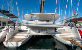 Lagoon 42 - 4 + 2 cab.