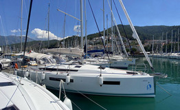 Sun Odyssey 440