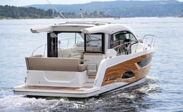 Sealine C390