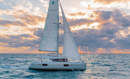 Lagoon 42 - 4 + 2 cab.