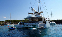 Lagoon 560 S2 - 5 + 1 cab.