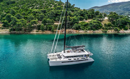 Lagoon 620 - 4 + 2 cab.	