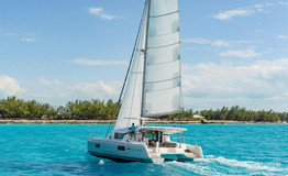 Lagoon 42 - 4 + 2 cab.