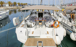 Sun Odyssey 349