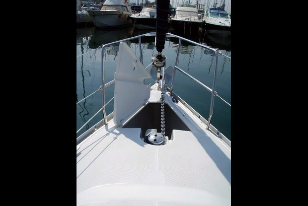 Oceanis Clipper 343, Kos