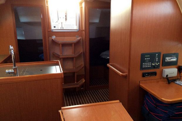 Bavaria Cruiser 37 - 3 cab., Kontokali-Corfu