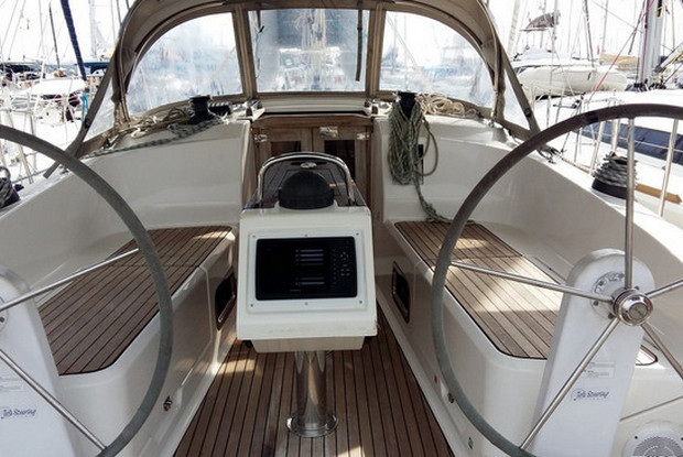 Bavaria Cruiser 37 - 3 cab., Kontokali-Corfu