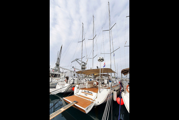 Bavaria Cruiser 50, Jezera