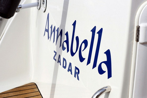 Bavaria 43 Cruiser, Jezera