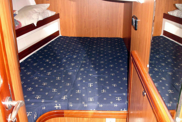 Ocean Star 51.2 - 5 cab., Alimos