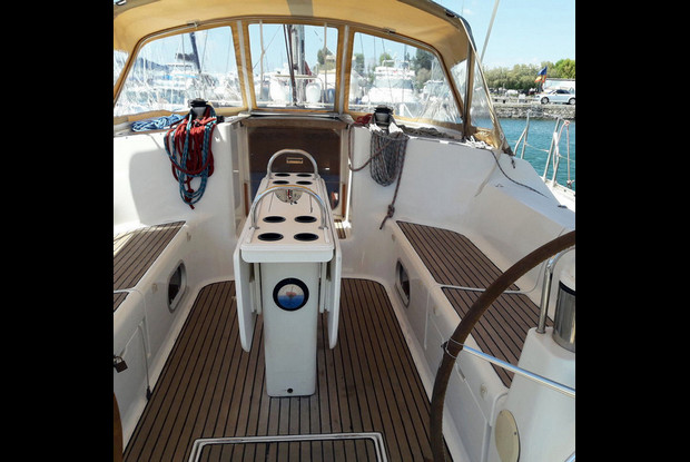 Sun Odyssey 52.2, Alimos