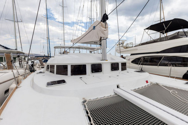 Lagoon 380 S2 - 4 + 2 cab., Preveza