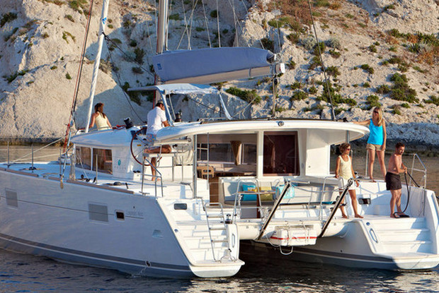 Lagoon 400 S2 - 4 + 2 cab., Lavrio