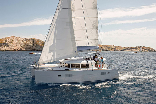 Lagoon 400 S2 - 4 + 2 cab., Lavrio