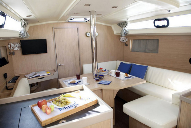 Oceanis 41.1, Alimos