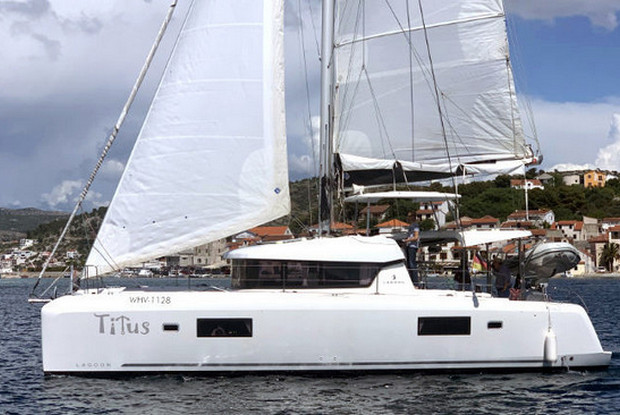 Lagoon 42 OW - 3 + 1 cab., Rogoznica