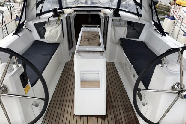 Oceanis 35.1, Rosignano Solvay