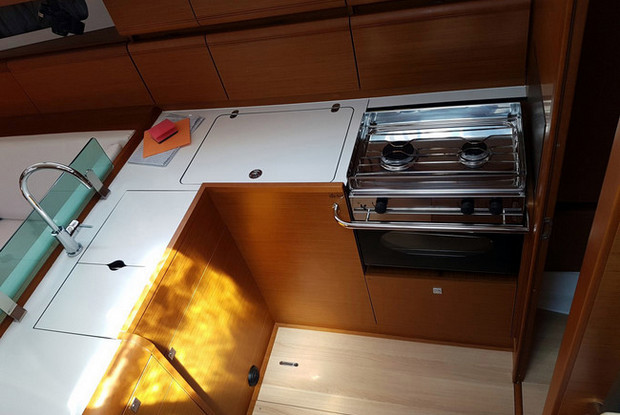 Sun Odyssey 419 - 3 cab., Sukošan-Zadar