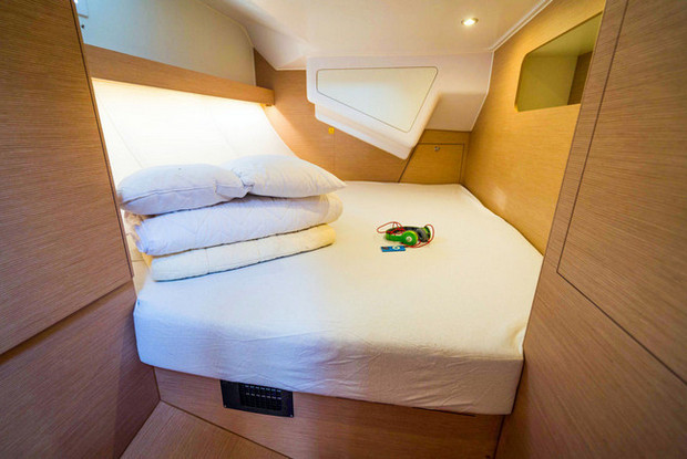 Elan Impression 50 - 5 + 1 cab., Biograd na Moru