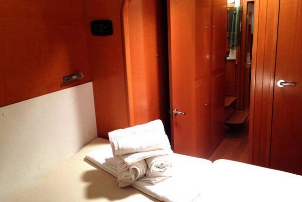 Lagoon 440 - 6 cab., Alimos