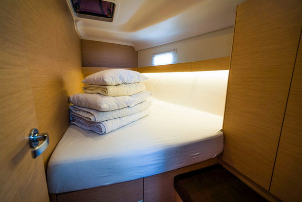 Elan Impression 50 - 5 + 1 cab., Biograd na Moru