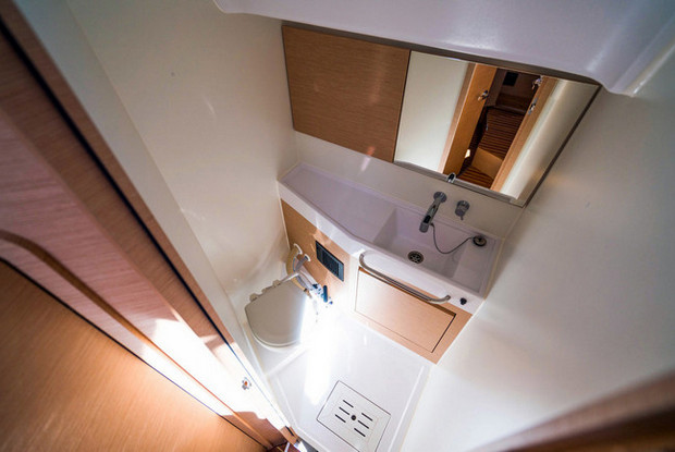 Elan Impression 50 - 5 + 1 cab., Biograd na Moru