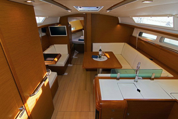 Sun Odyssey 419 - 3 cab., Split