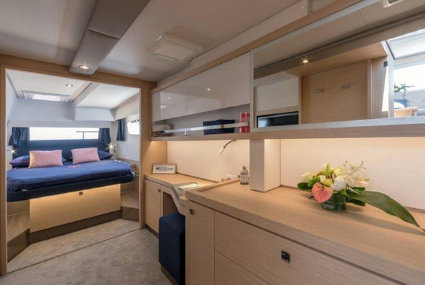 Fountaine Pajot Saona 47, Kaštela-Split