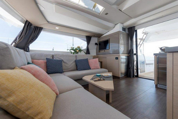 Fountaine Pajot Saona 47, Kaštela-Split