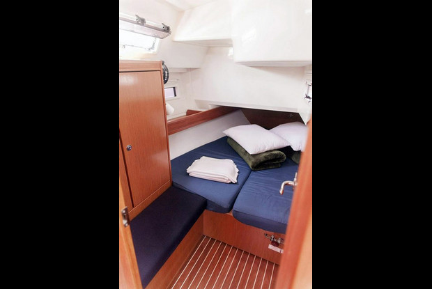 Bavaria Cruiser 40, Alimos