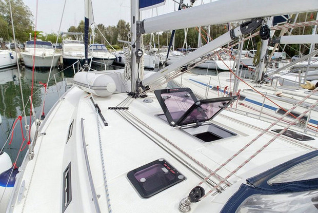 Bavaria Cruiser 40, Alimos