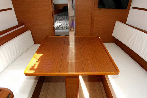 Sun Odyssey 349 - 2 cab., Pula