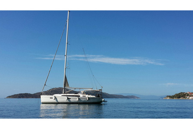 Bavaria Cruiser 41, Alimos