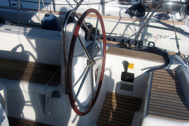 Sun Odyssey 39i, Portisco