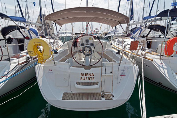 Sun Odyssey 33i, Split