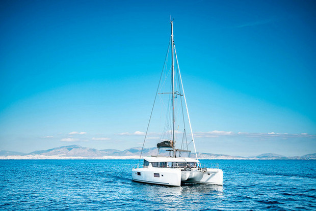 Lagoon 42 - 4 + 2 cab., Alimos