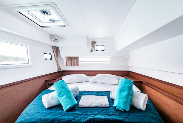 Lagoon 42 - 4 + 2 cab., Alimos