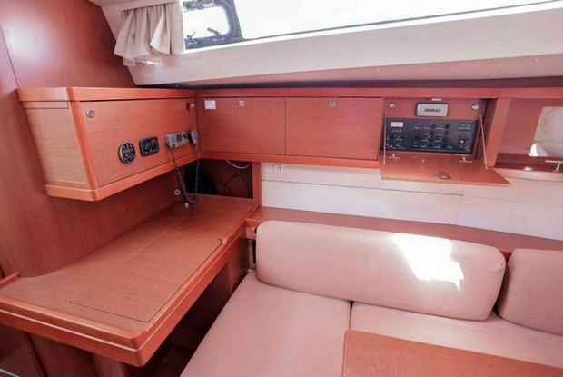 Oceanis 48 - 5 cab., Trogir