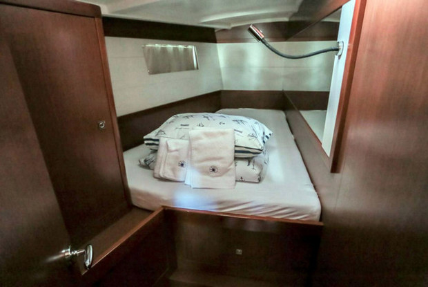 Oceanis 48 - 5 cab., Trogir