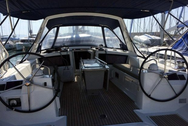 Oceanis 48 - 5 cab., Trogir