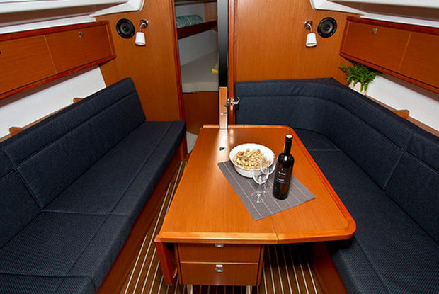 Bavaria Cruiser 34, Split